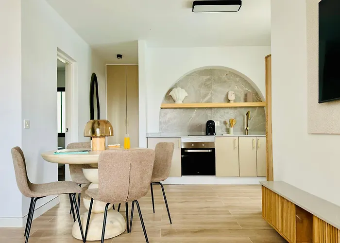 Canaryislandshost L Διαμέρισμα