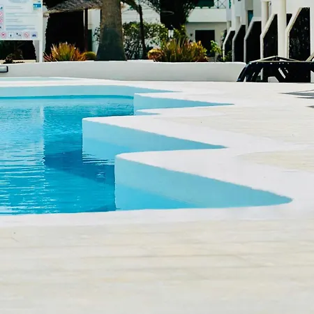 Canaryislandshost L *